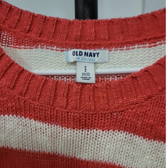Old Navy Striped Knit Sweater Coral White 3/4 Sleeve Crew Neck Small - Picture 4 of 5